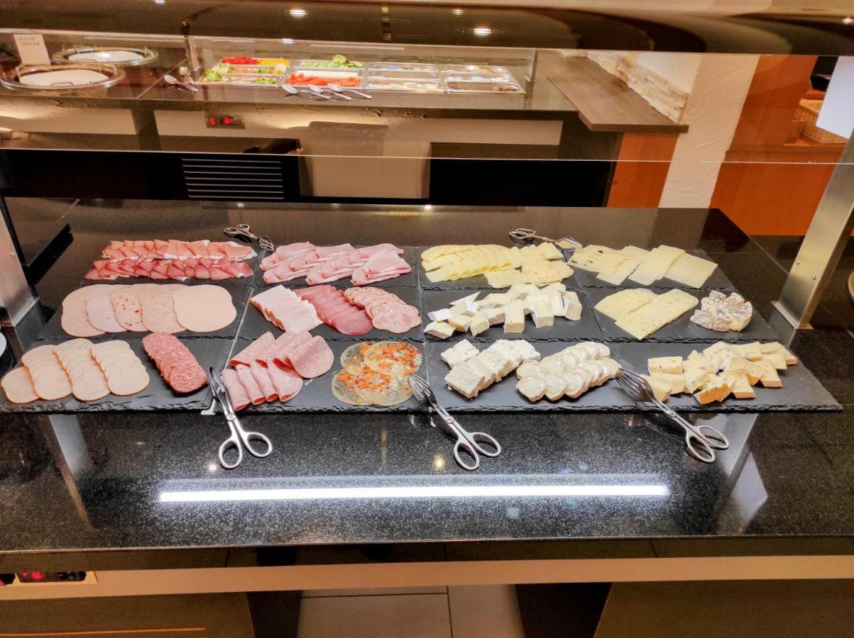 Wellness Hotel Garni Krone ไบเออร์สบรอนน์ ภายนอก รูปภาพ