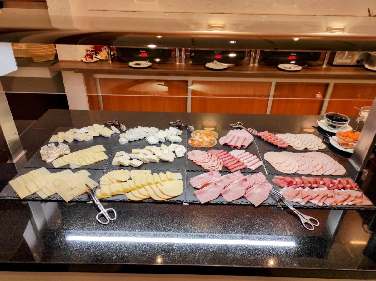 Wellness Hotel Garni Krone ไบเออร์สบรอนน์ ภายนอก รูปภาพ