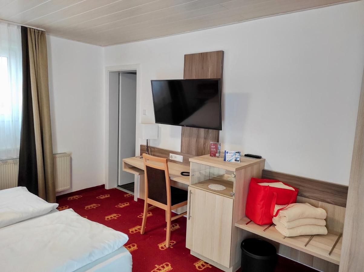 Wellness Hotel Garni Krone ไบเออร์สบรอนน์ ภายนอก รูปภาพ
