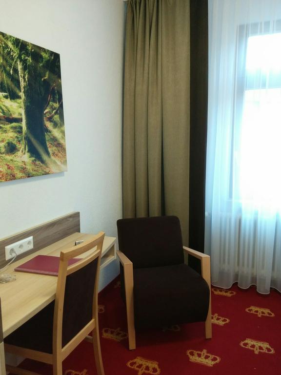 Wellness Hotel Garni Krone ไบเออร์สบรอนน์ ภายนอก รูปภาพ