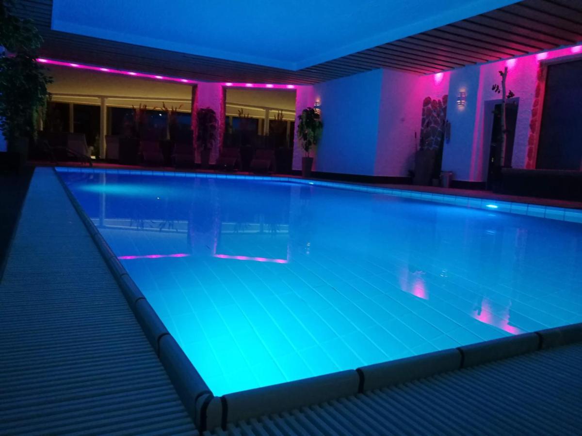 Wellness Hotel Garni Krone ไบเออร์สบรอนน์ ภายนอก รูปภาพ